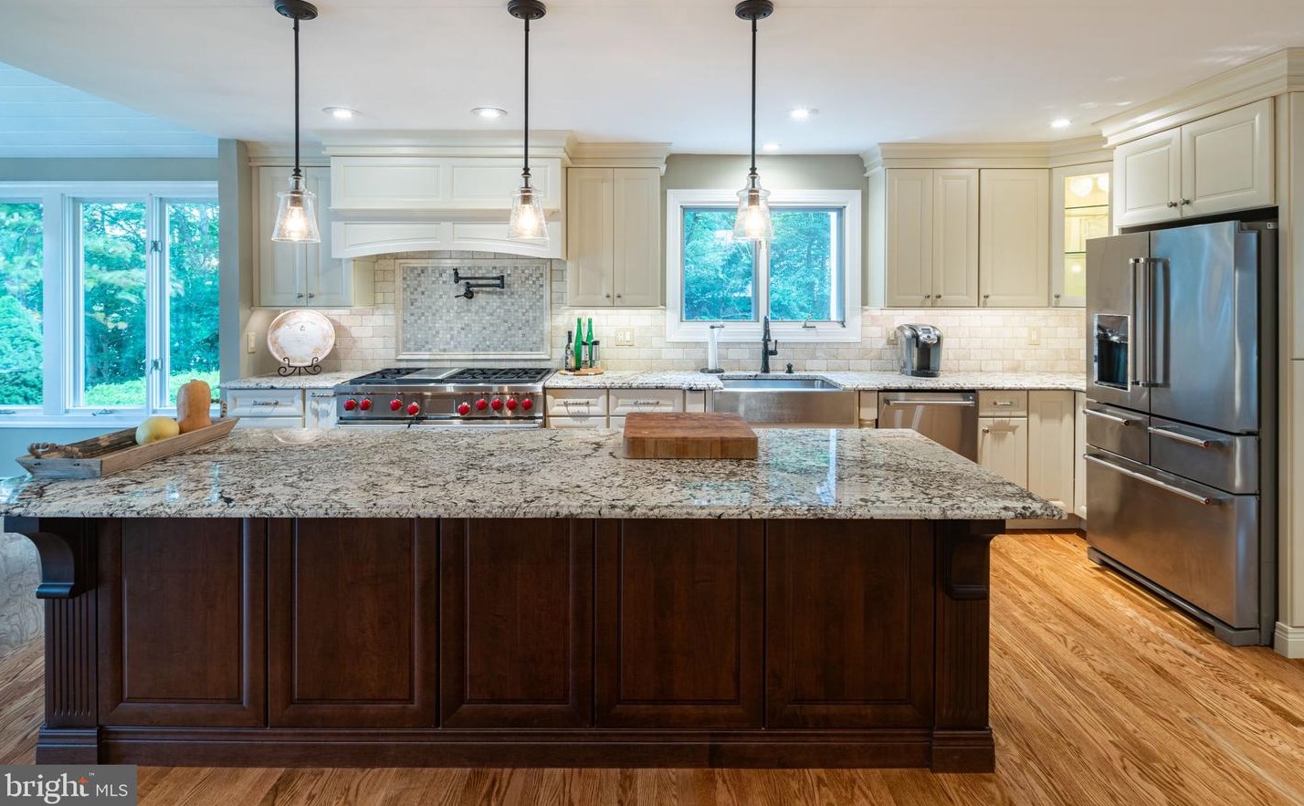 23 Pontiac Dr, Medford NJ 08055-8146 exterior