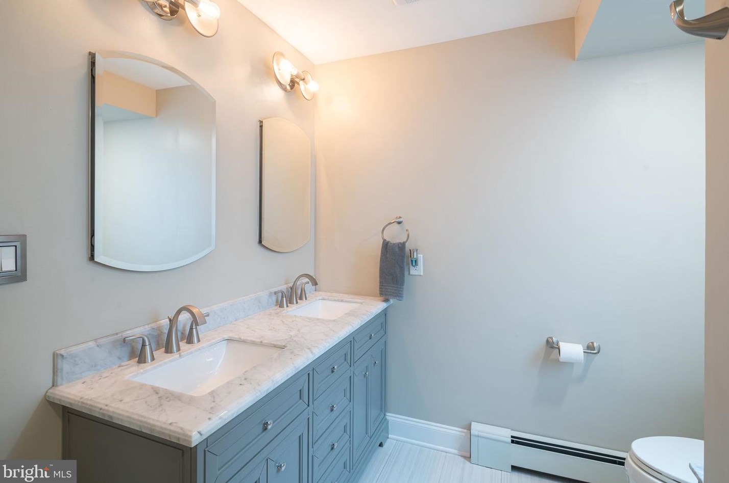 23 Pontiac Dr, Medford NJ 08055-8146 exterior