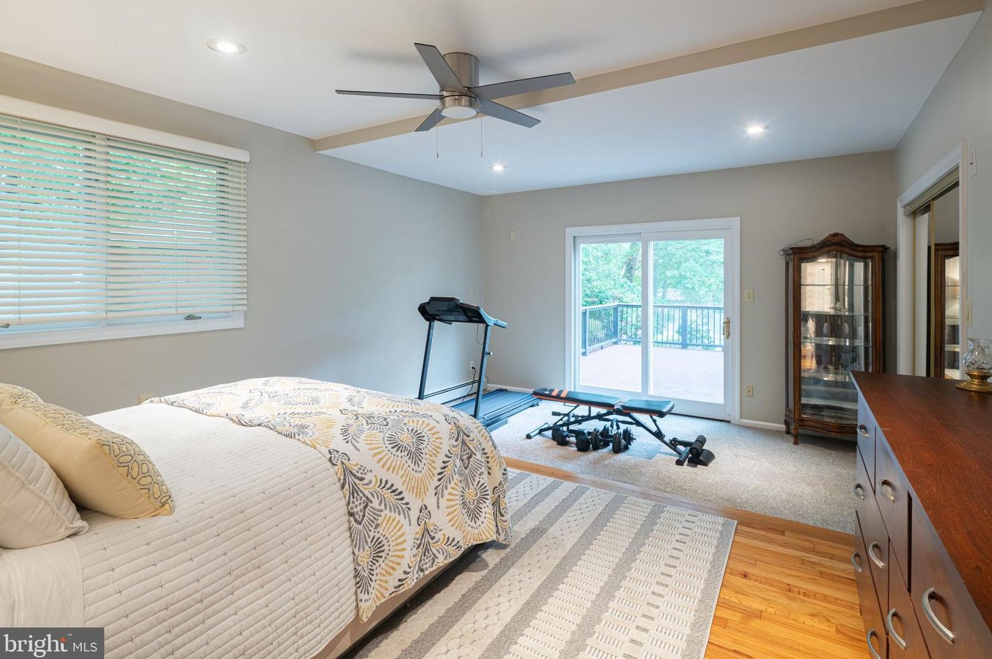 23 Pontiac Dr, Medford NJ 08055-8146 exterior