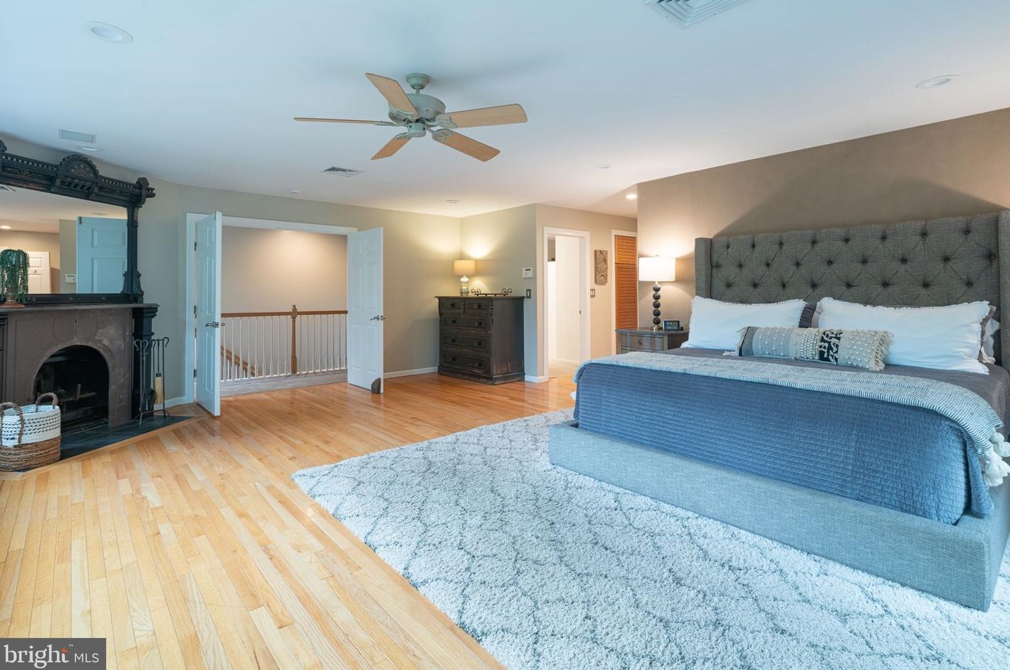 23 Pontiac Dr, Medford NJ 08055-8146 exterior