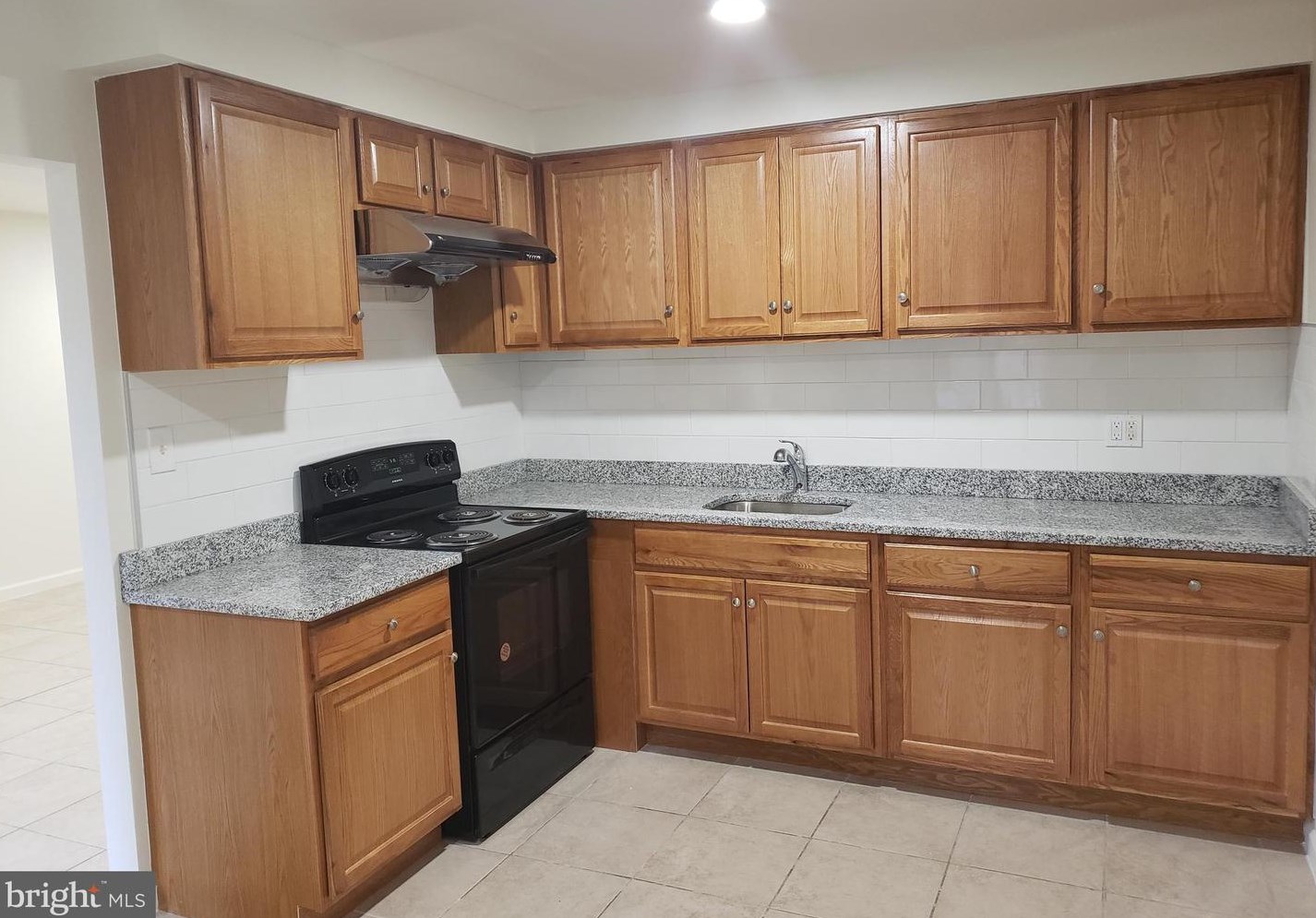 1247 Liberte Ct, Burlington, NJ 08016
