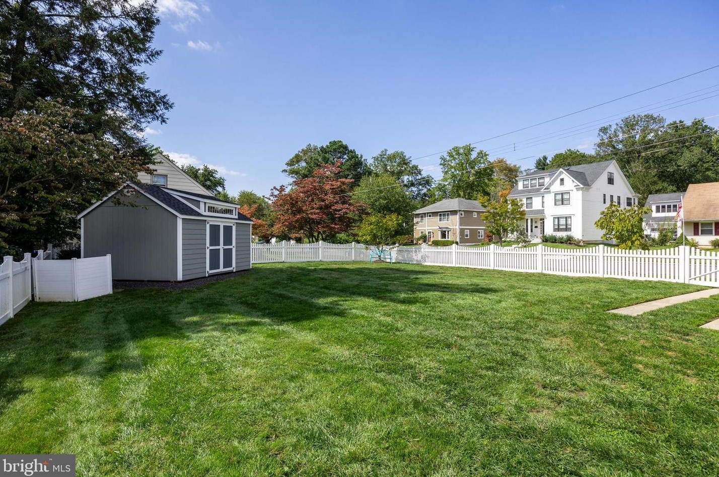 302 High St, Moorestown NJ  08057-3508 exterior