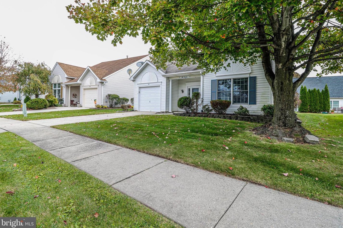 72 Cottage Ln E, Columbus, NJ 08022