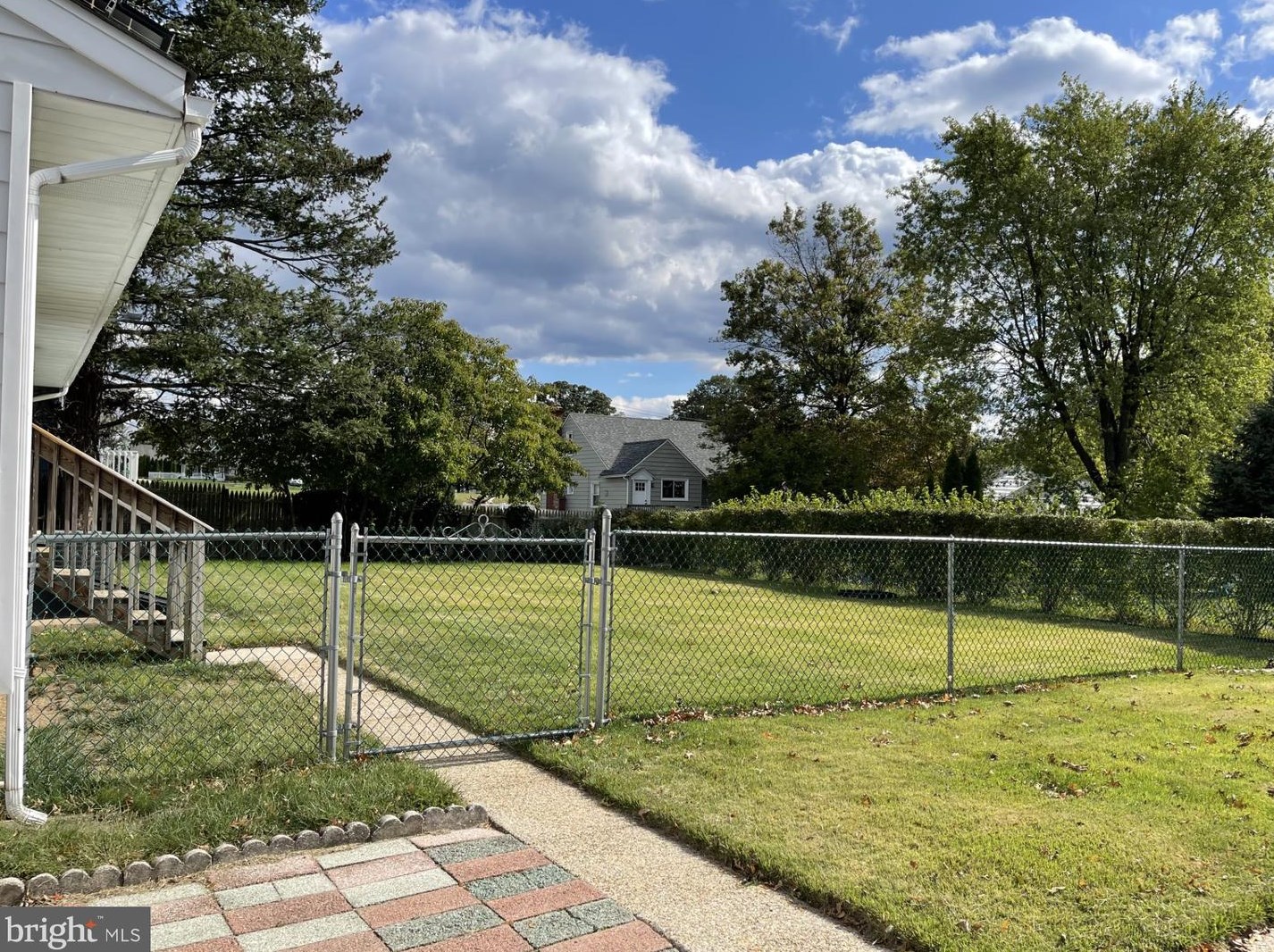 436 E 4th St, Florence, NJ 08518