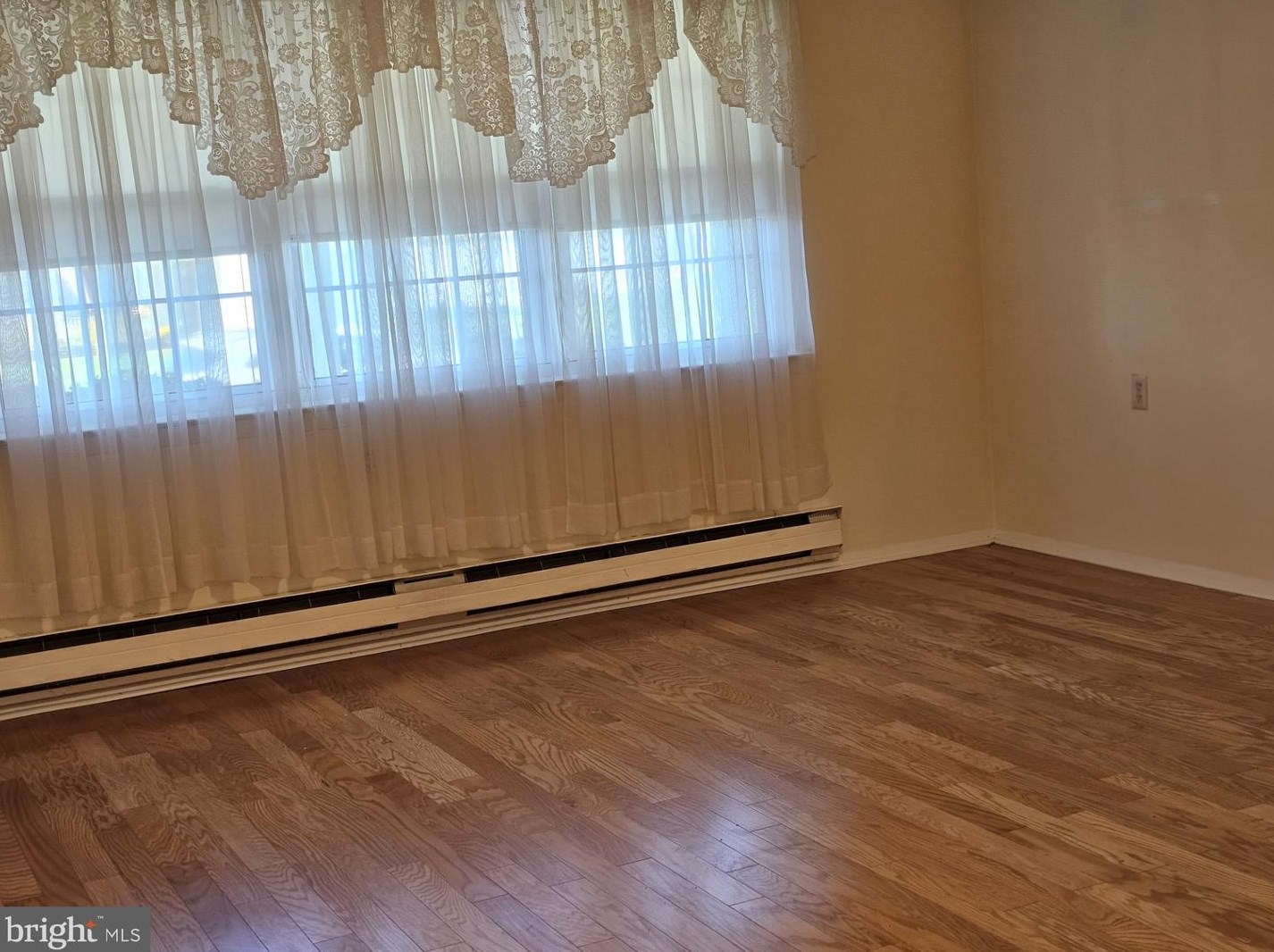 10 Andover Ct, Southampton NJ  08088-1323 exterior