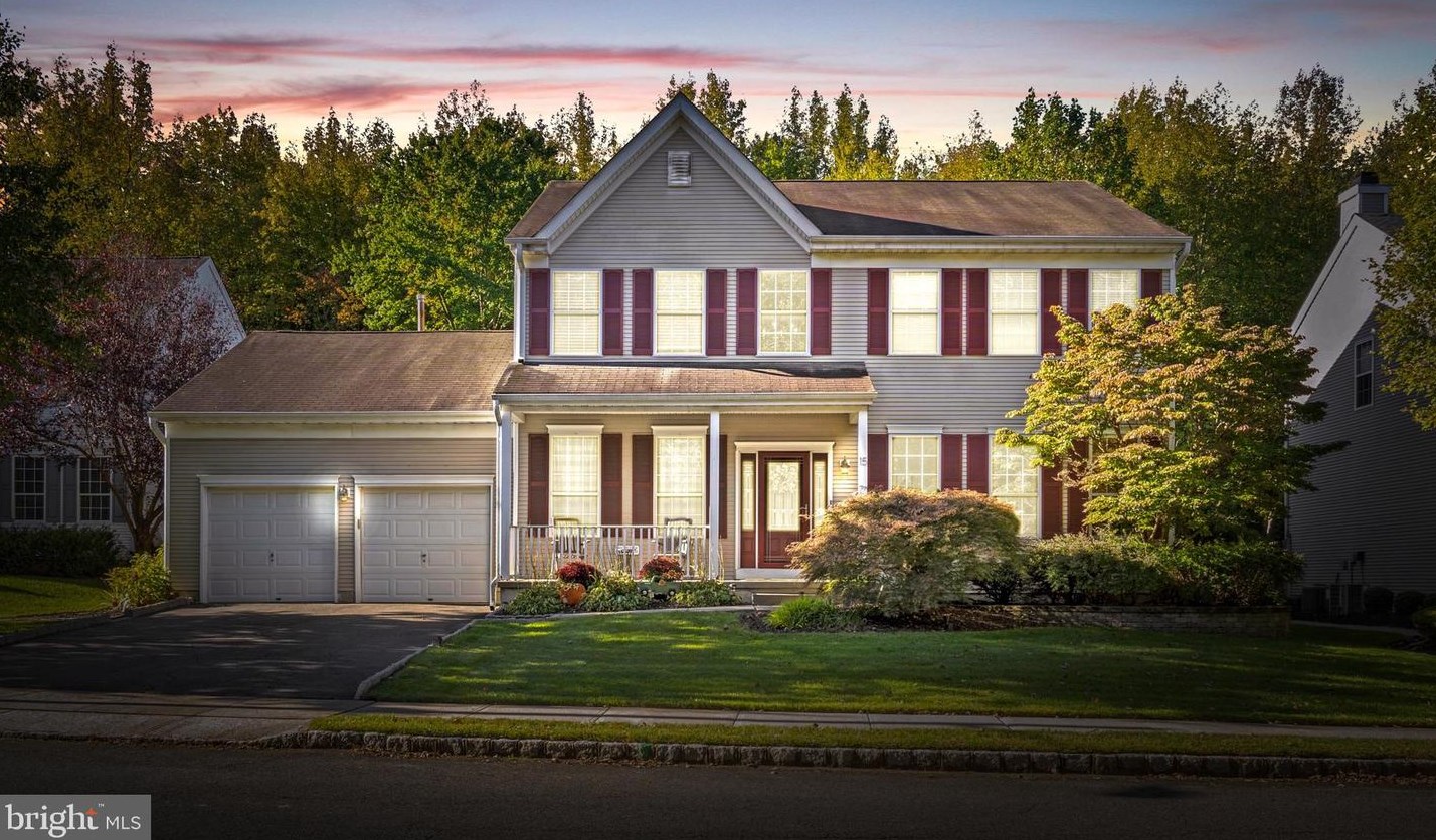 15 Gaskin Dr, Burlington, NJ 08016-4294