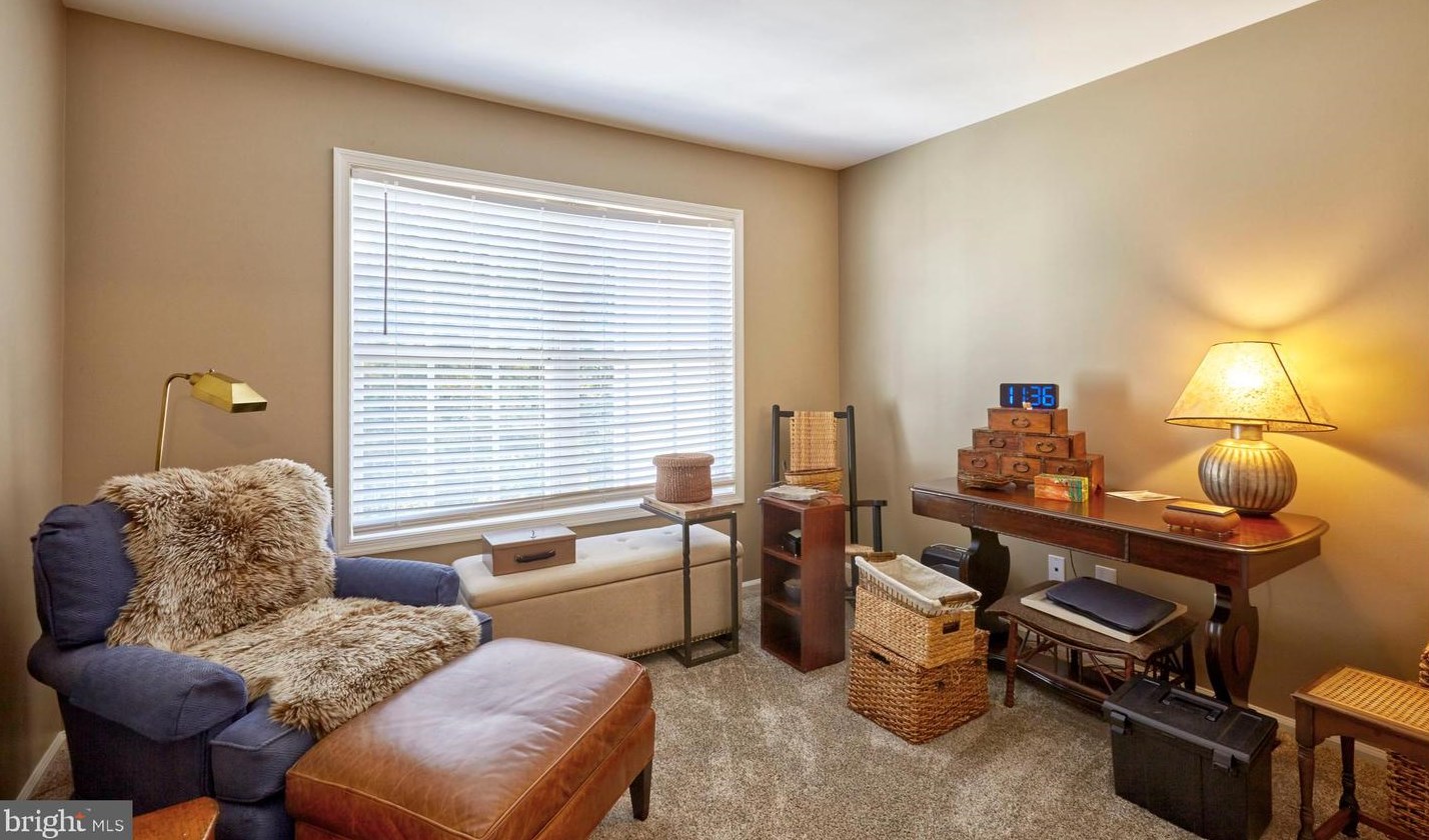 15 Farmington Ct, Chesterfield NJ  08505-3184 exterior