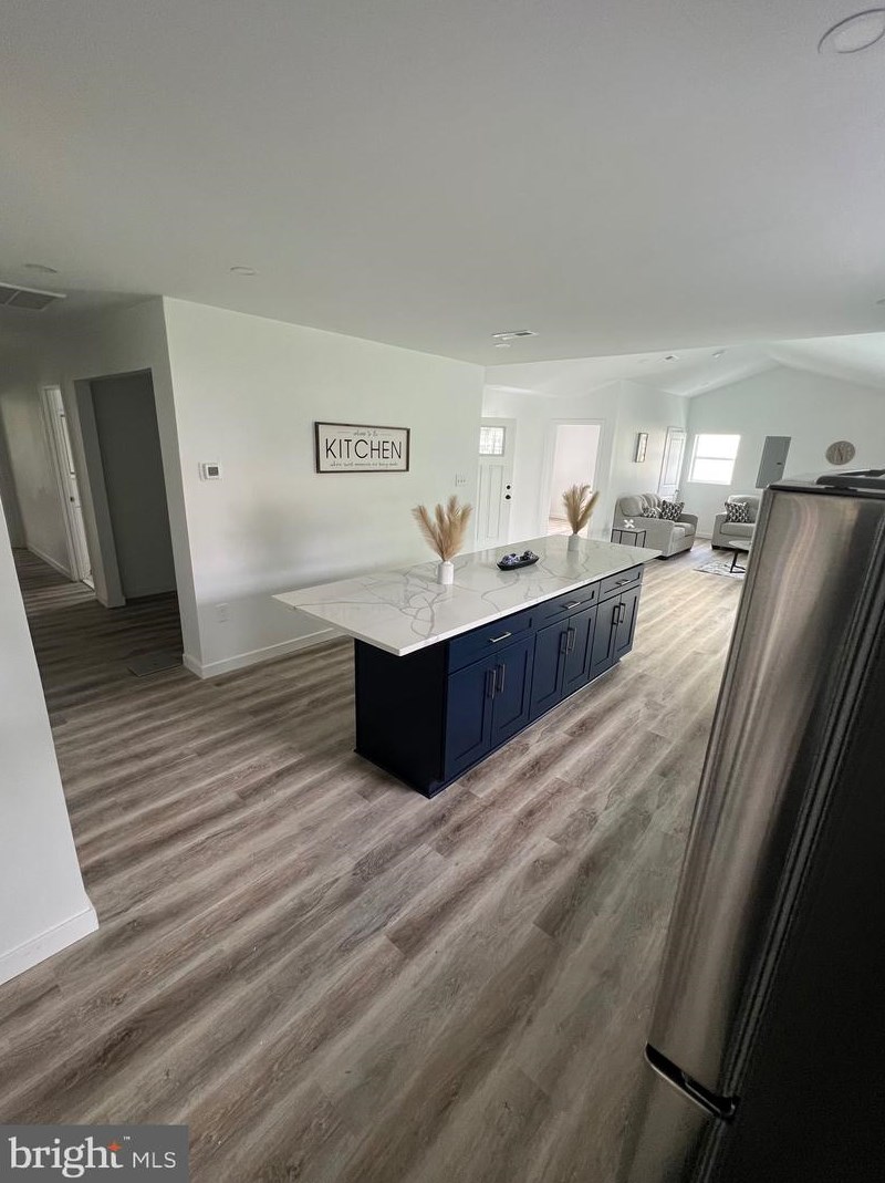 55 Middlebury Ln, Willingboro, NJ 08046
