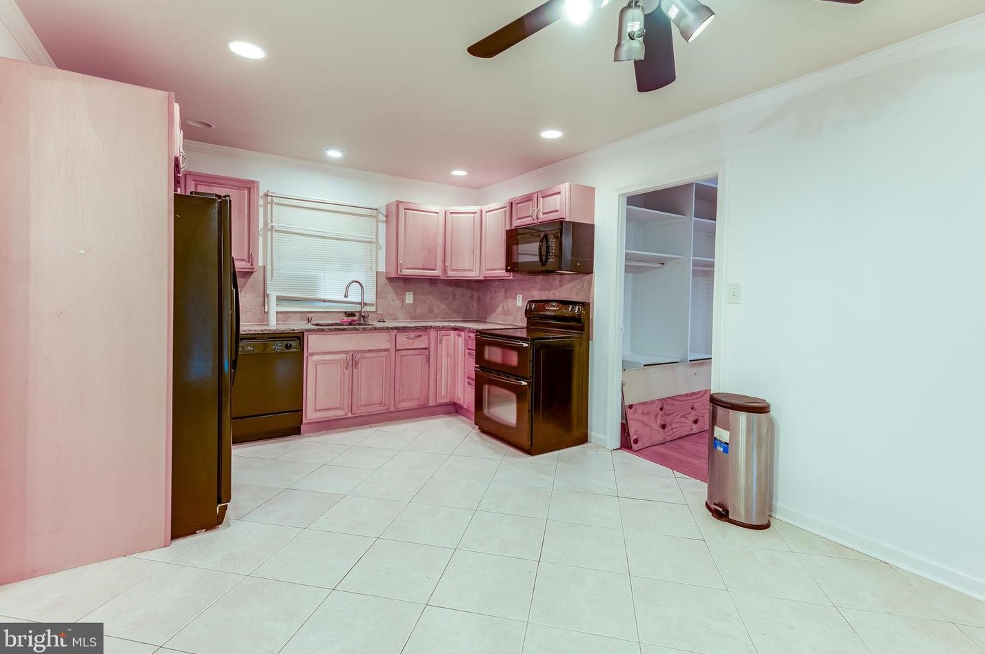 47 Peppermint Ln, Willingboro NJ  08046-2715 exterior