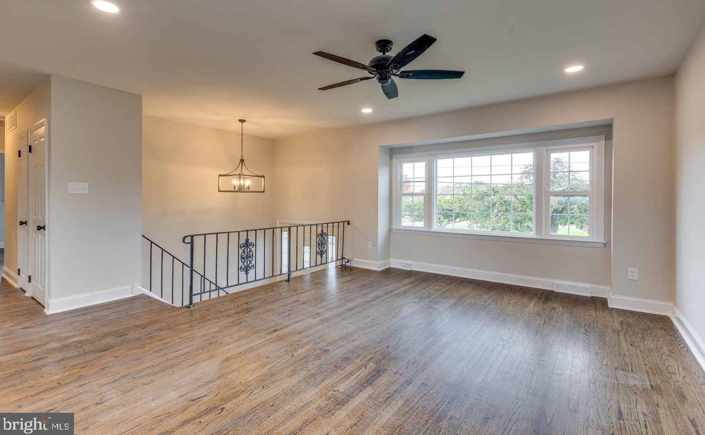 2423 Branch Pike, Riverton NJ  08077-4262 exterior