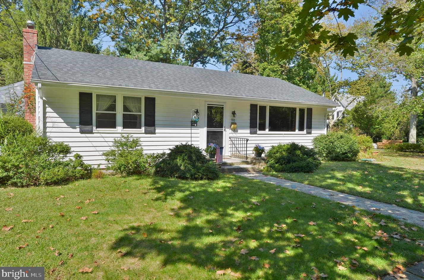500 8th St, Riverton, NJ 08077