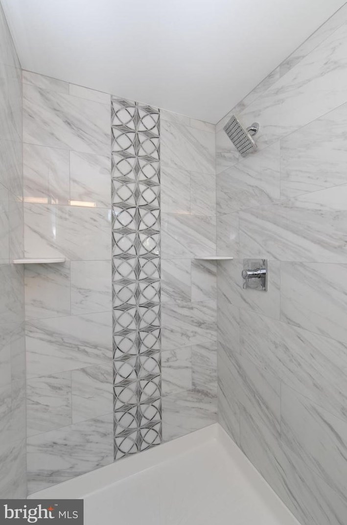 24 Gaffney Ln, Willingboro NJ  08046-3002 exterior