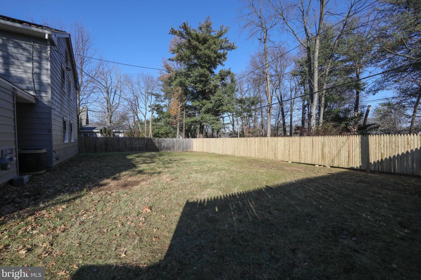 24 Gaffney Ln, Willingboro NJ  08046-3002 exterior