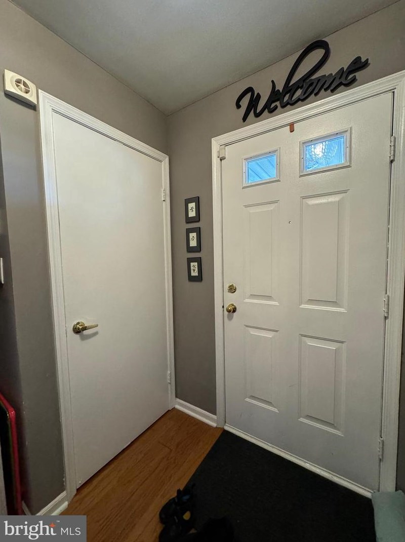 1905 Saxony Dr, Mount Laurel, NJ 08054