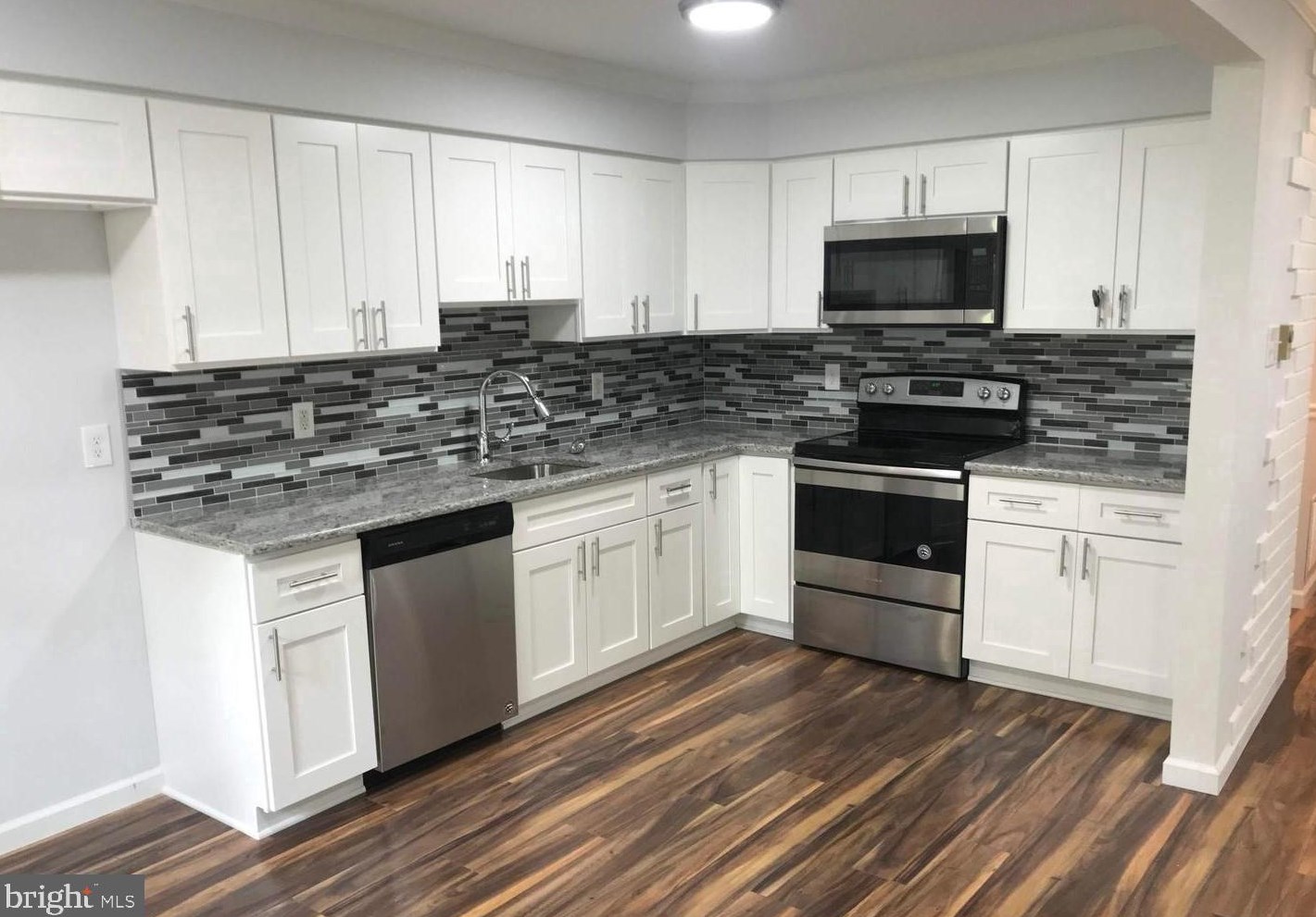 6 Comanche Trail, Browns Mills, NJ 08015