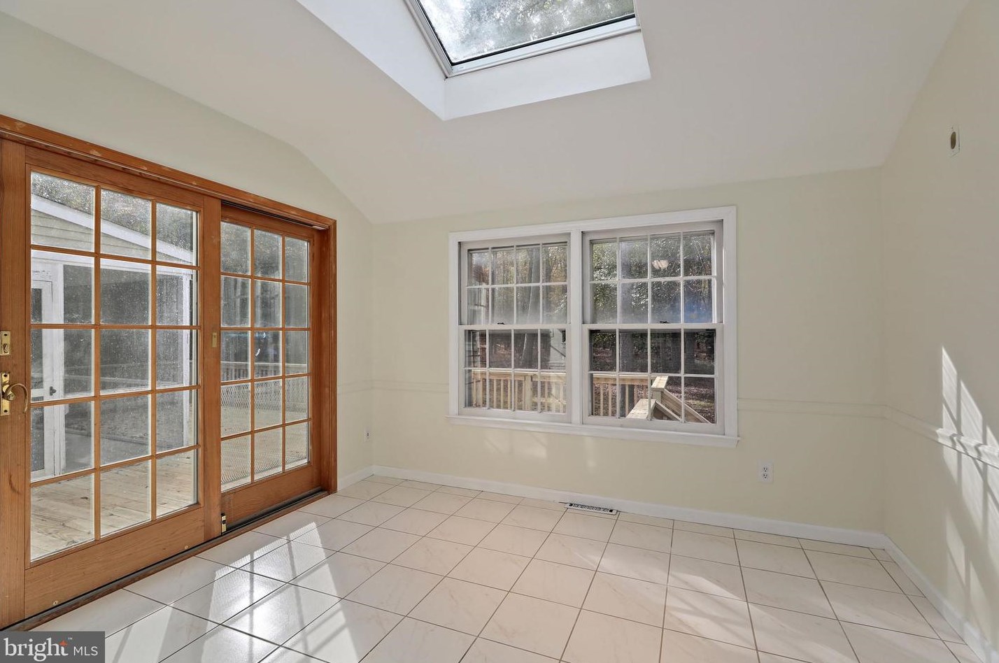 13 Lakeside Dr, Medford NJ  08055-9205 exterior