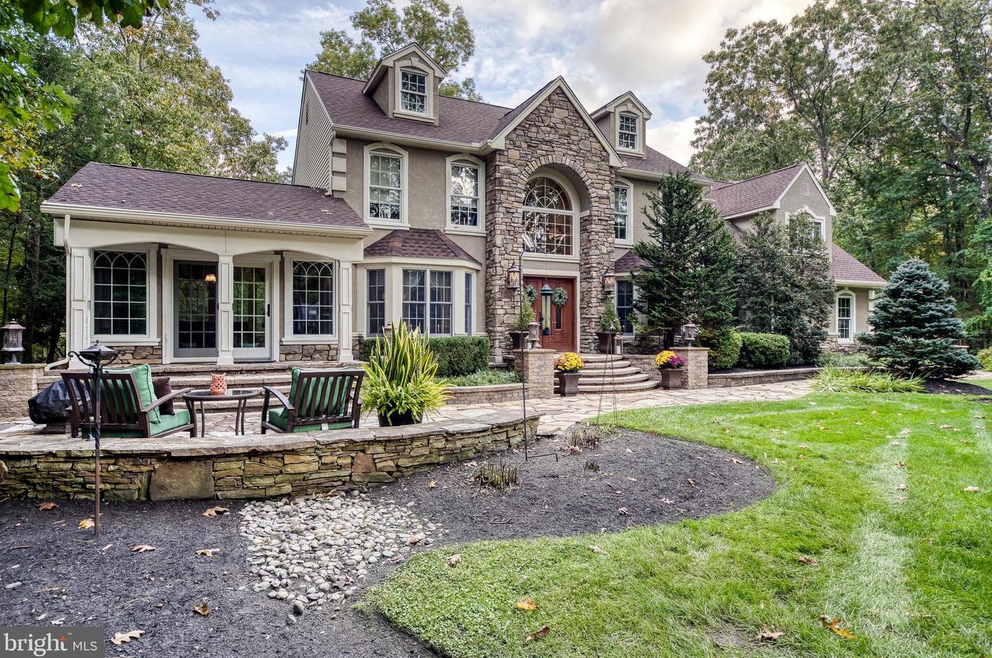 6 Telluried Ct, Southampton, NJ 08088-8984