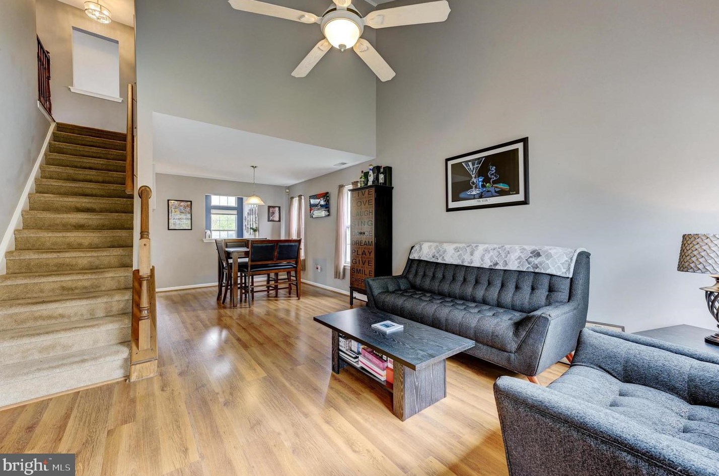 27 Steeplechase Blvd, Burlington, NJ 08016-3024