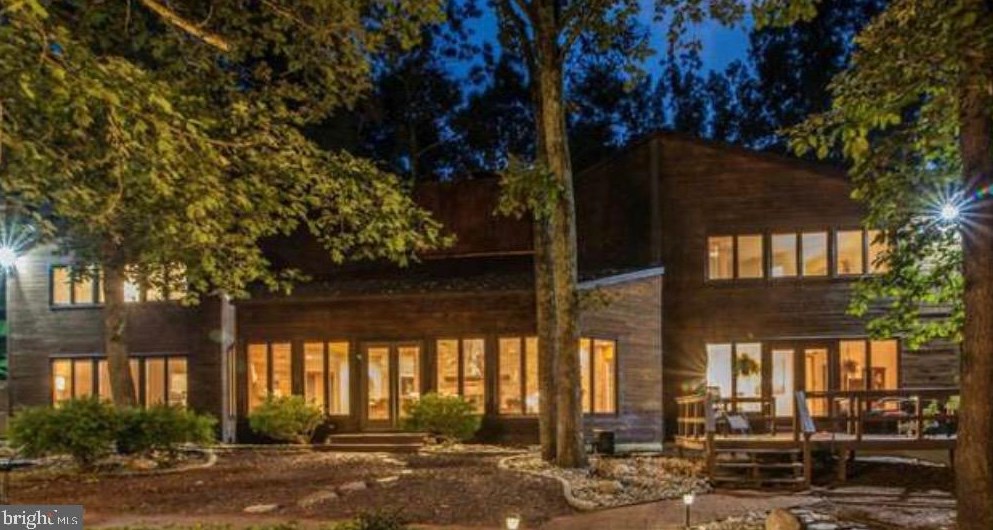 28 Centennial Dr, Medford NJ  08055-8139 exterior