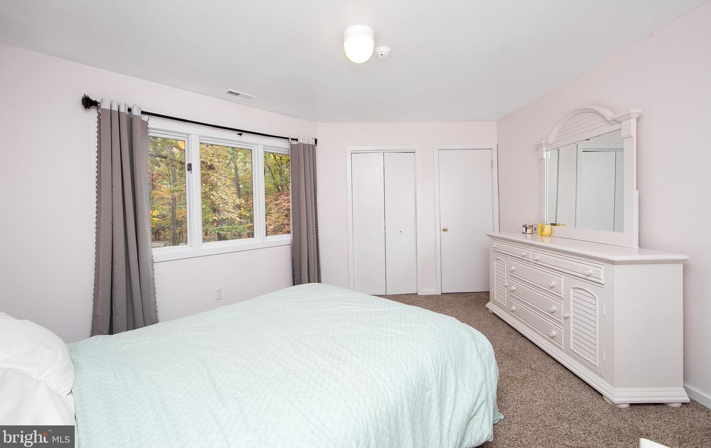 28 Centennial Dr, Medford NJ  08055-8139 exterior