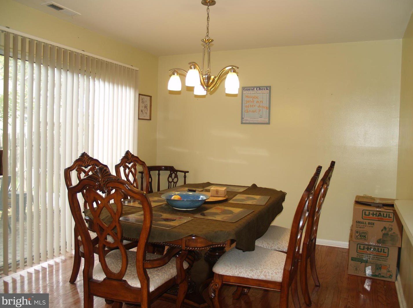 8 Knighton Ln, Mount Laurel NJ  08054-2680 exterior