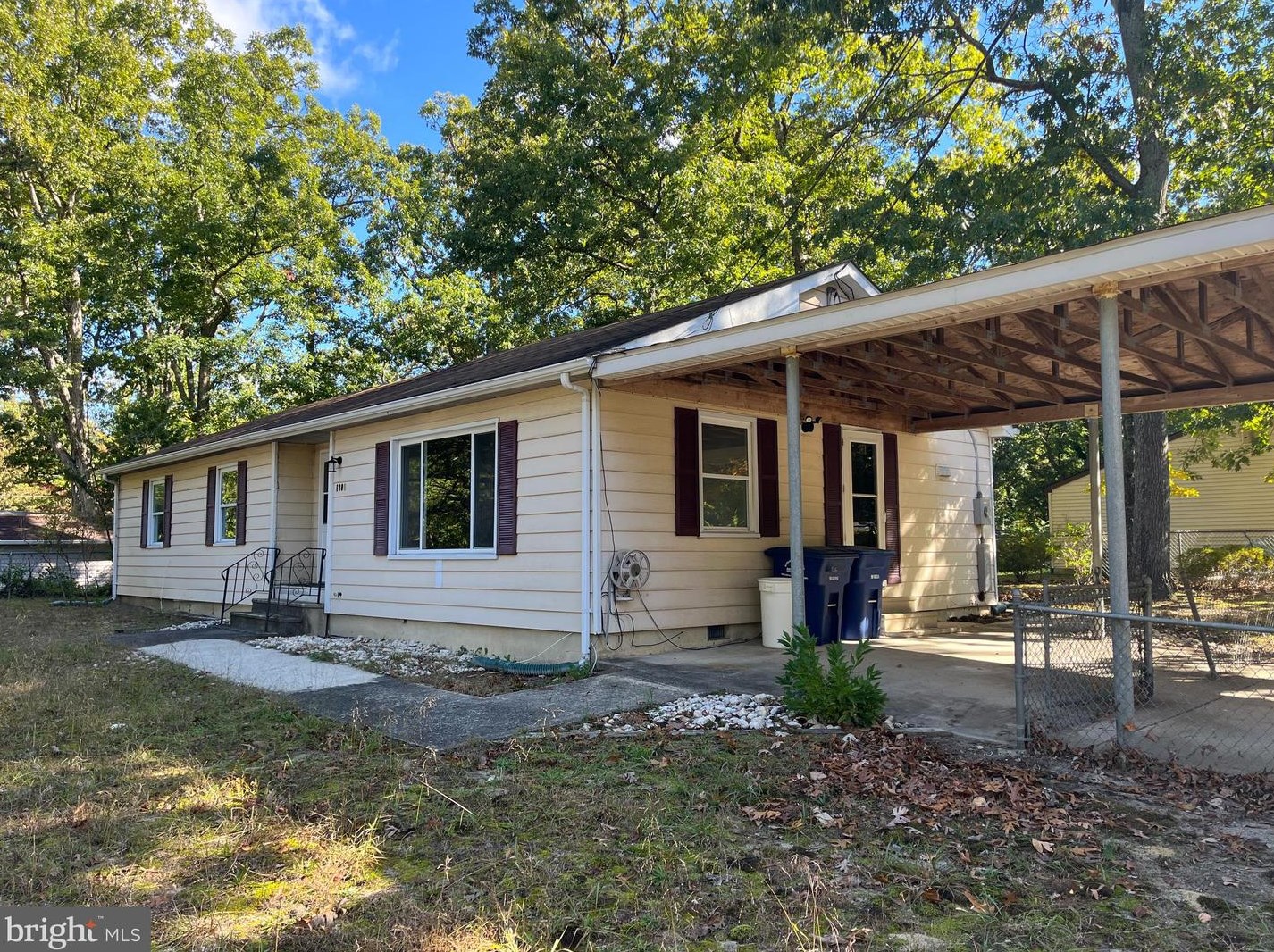 1300 W Lakeshore Dr, Browns Mills, NJ 08015