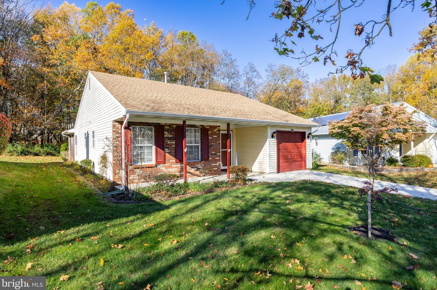 116 Hilltop Ct, Columbus, NJ 08022
