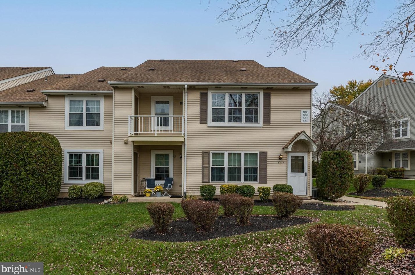 887 Scotswood Ct, Mount Laurel, NJ 08054