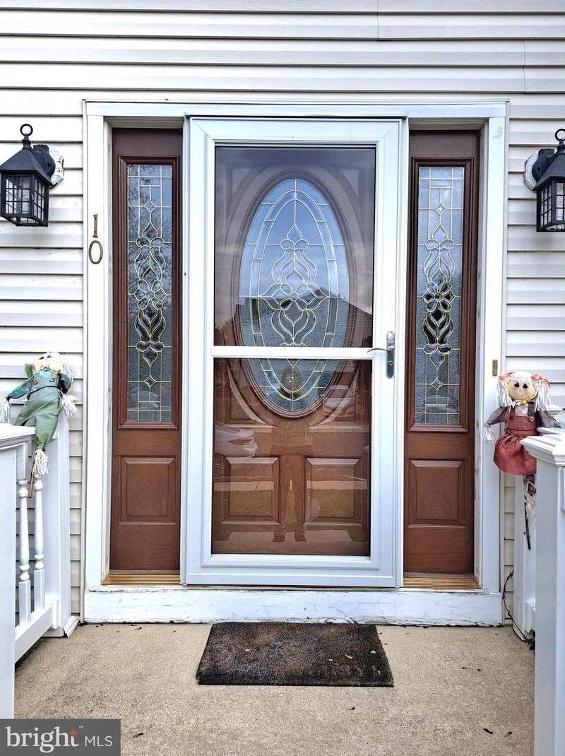 10 Karemark Dr, Burlington, NJ 08016