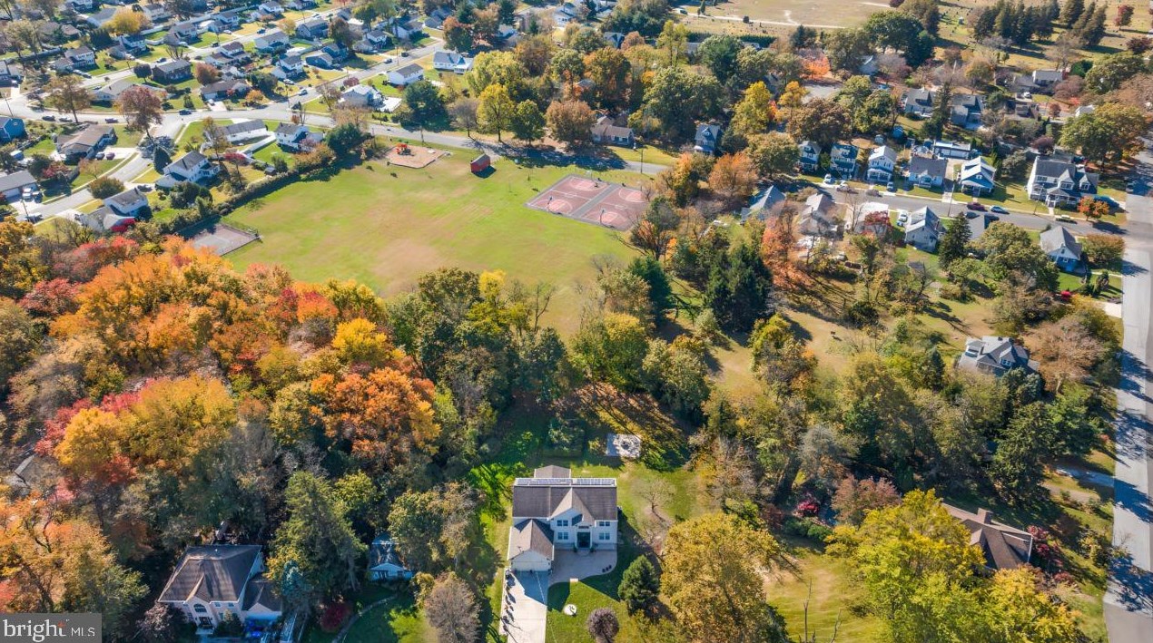 1119 Columbia Ave, Riverton, NJ 08077