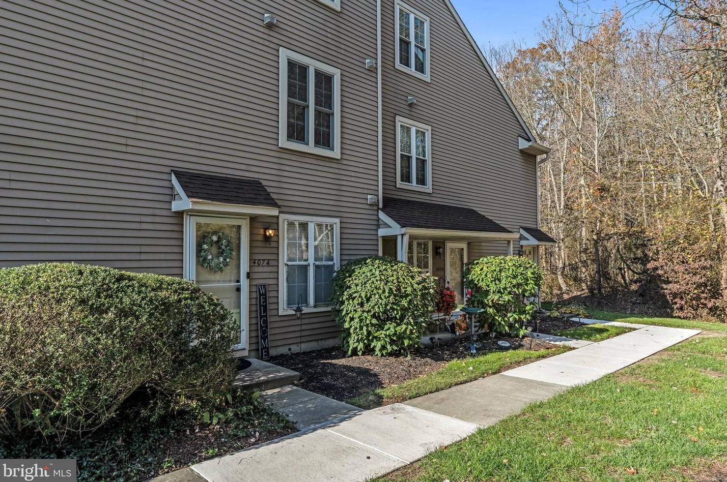 407 Harwood Ct, Mount Laurel, NJ 08054