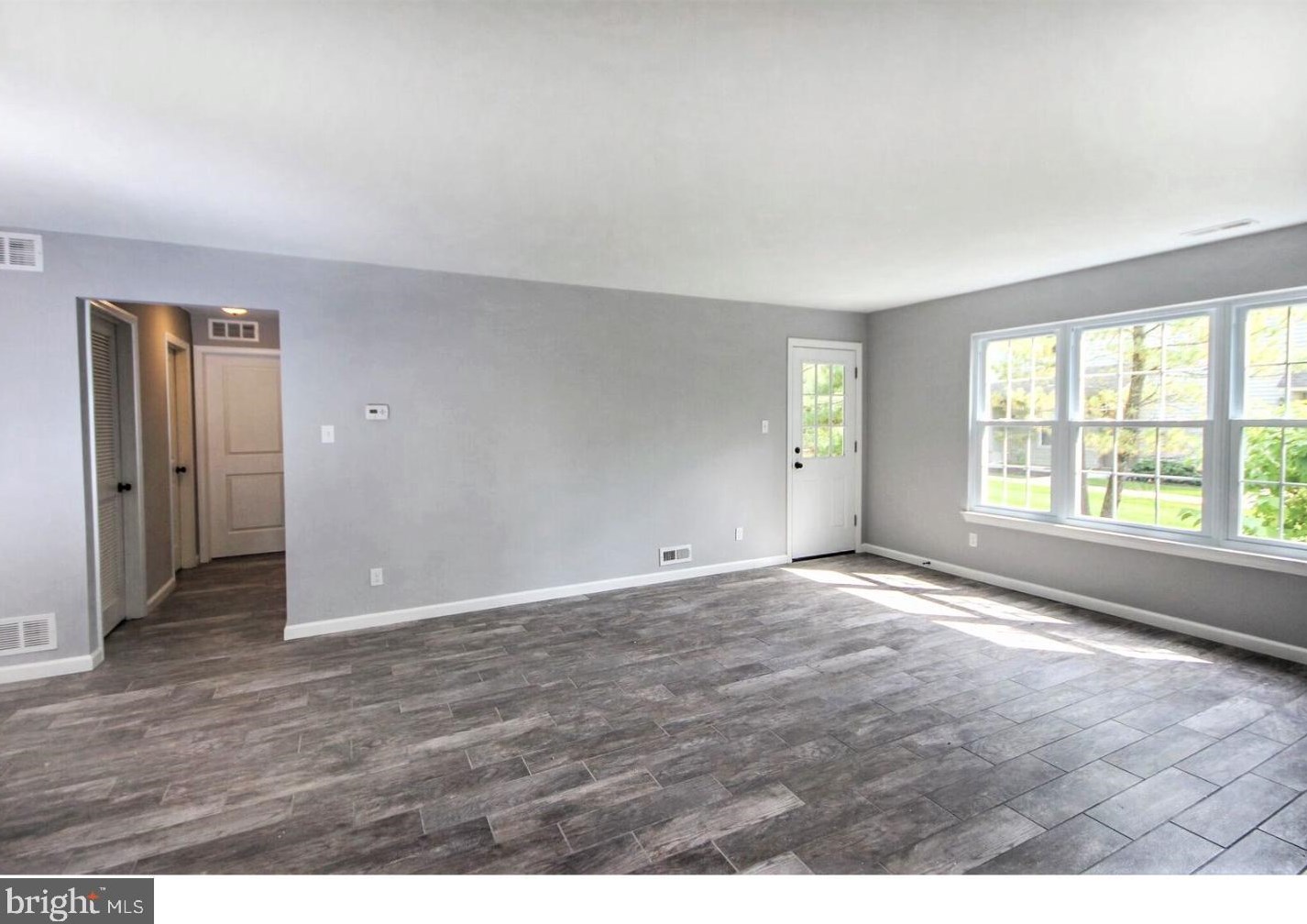 2105 Denham Ct, Mount Laurel NJ  08054-2621 exterior