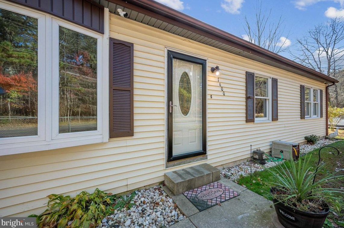 1400 S Brynwood Dr, Browns Mills, NJ 08015