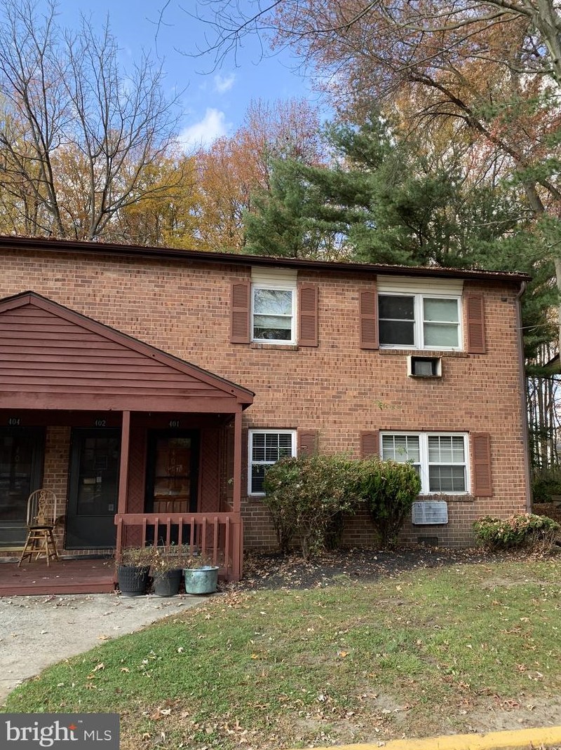 401 Garnet Dr, Burlington, NJ 08016
