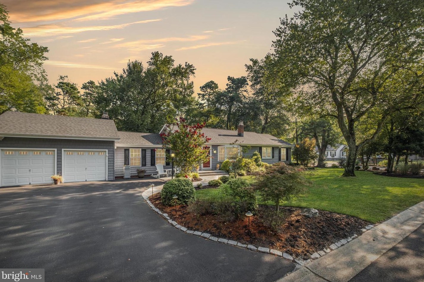 201 Woodland Ave, Medford, NJ 08055-3461