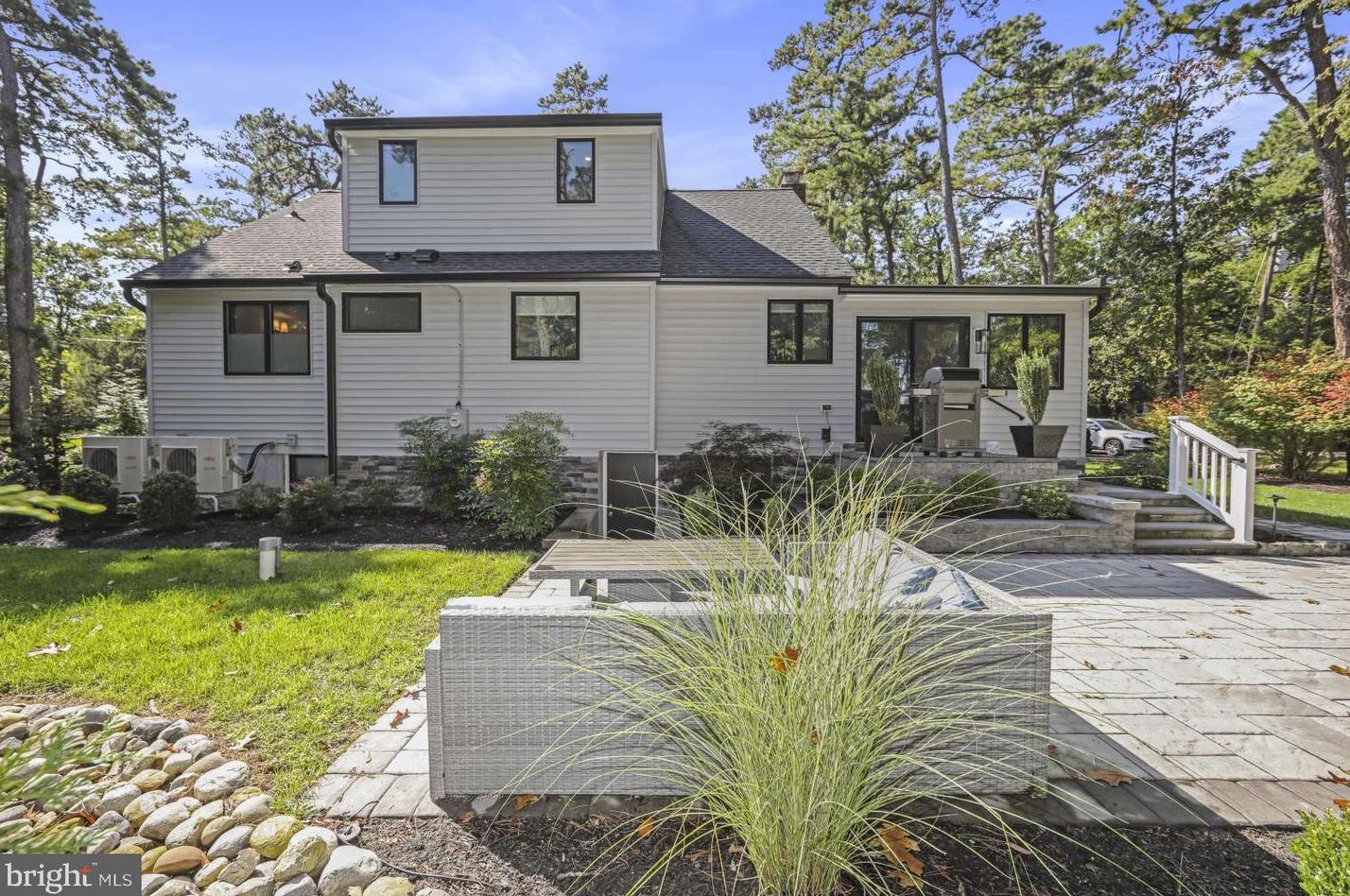 157 Apache Trail, Medford, NJ 08055