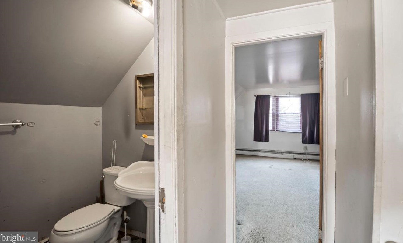 6 Spindletop Ln, Willingboro NJ  08046-1416 exterior