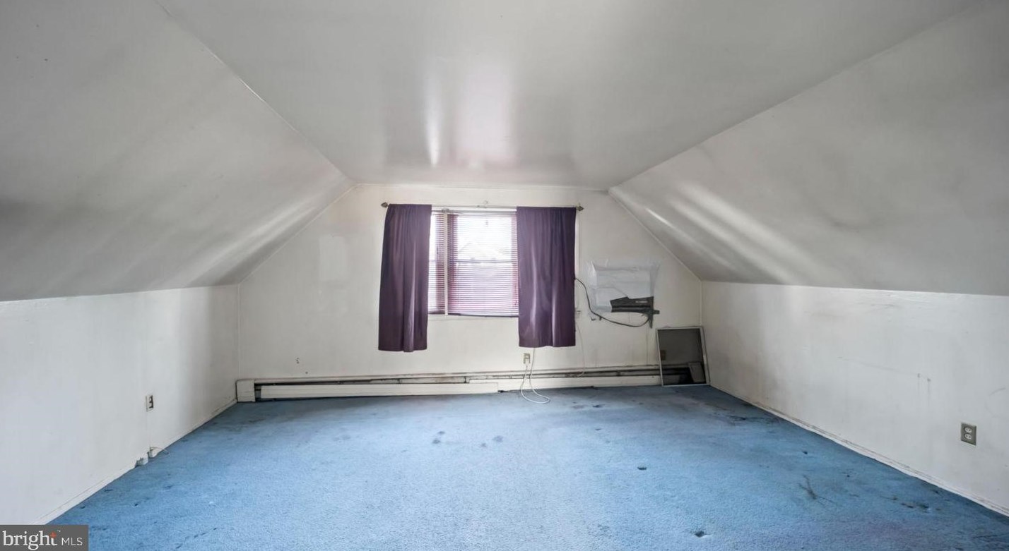 6 Spindletop Ln, Willingboro NJ  08046-1416 exterior