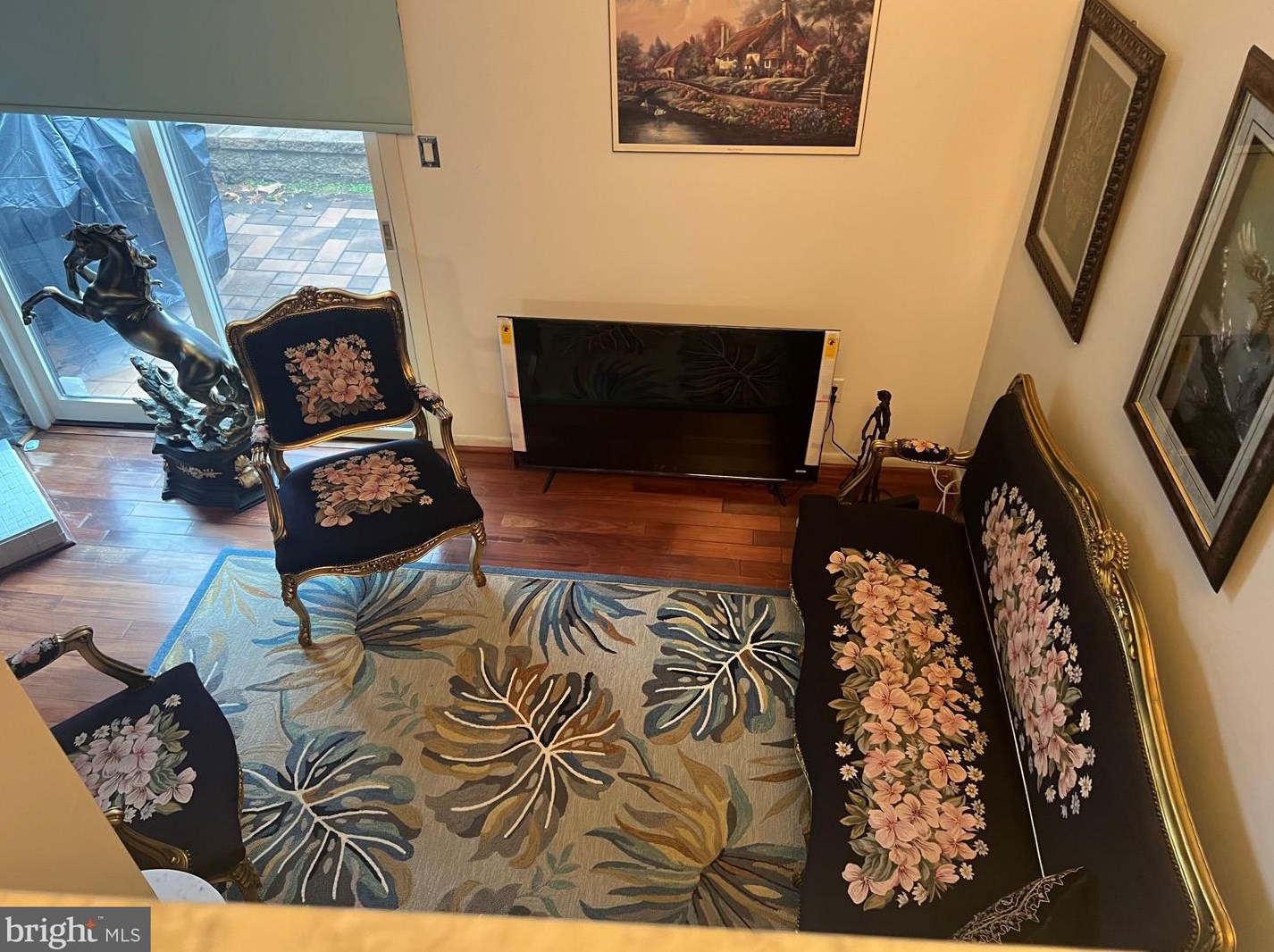 39 W Azalea Ln, Mount Laurel, NJ 08054