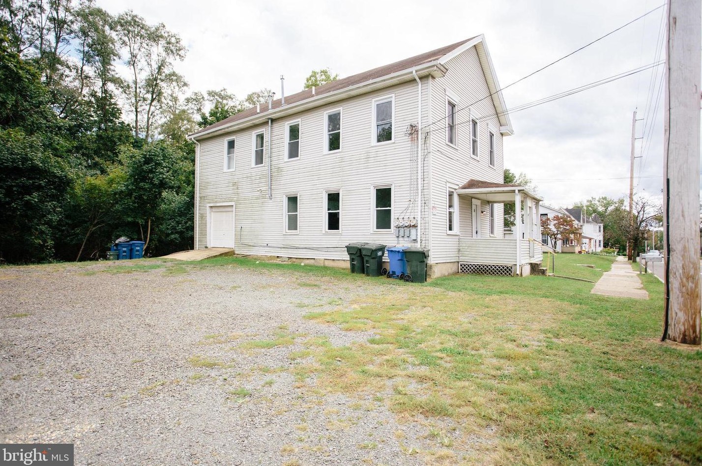 614 Main St, Lumberton Township, NJ 08048