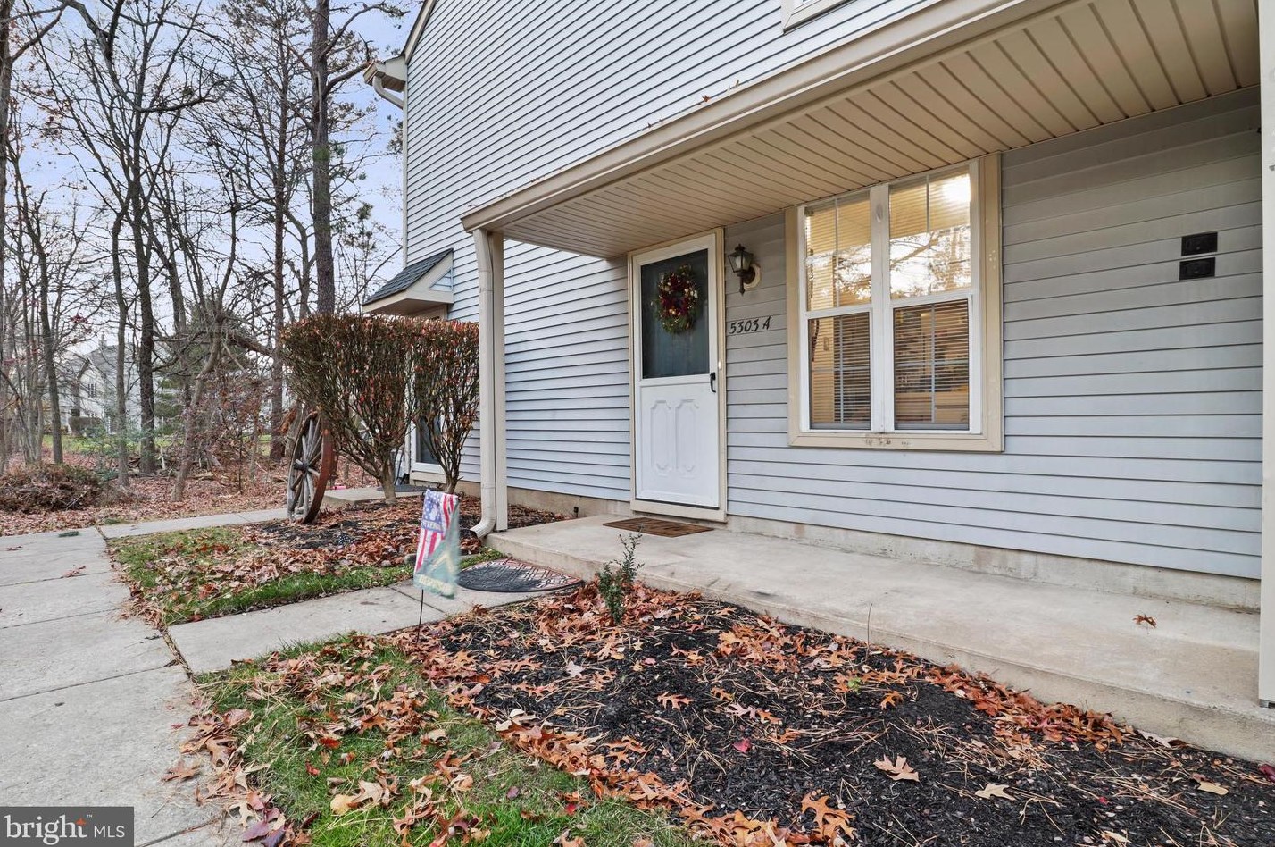 5303 Kippen Pl, Mount Laurel, NJ 08054