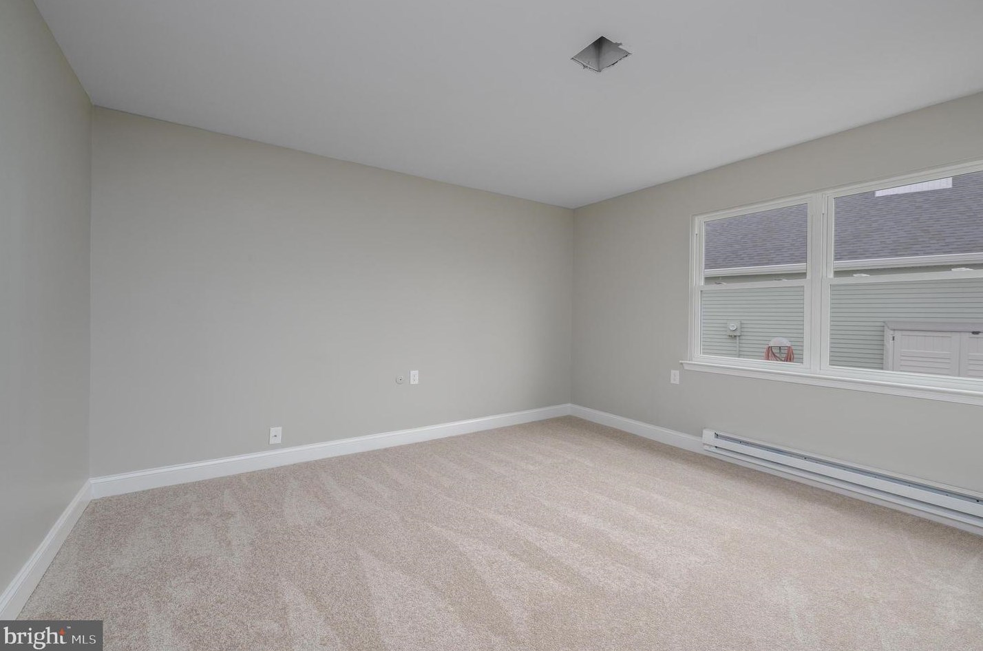 38 Chatham Pl, Southampton NJ  08088-1108 exterior