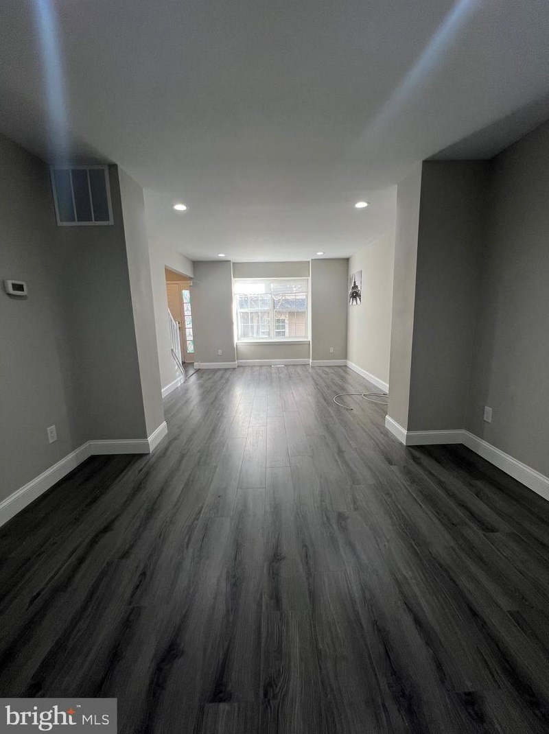 5003 Essex Ln, Mount Laurel NJ  08054-6713 exterior