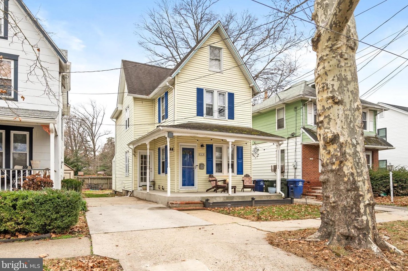 210 Penn St, Riverton NJ  08077-1222 exterior