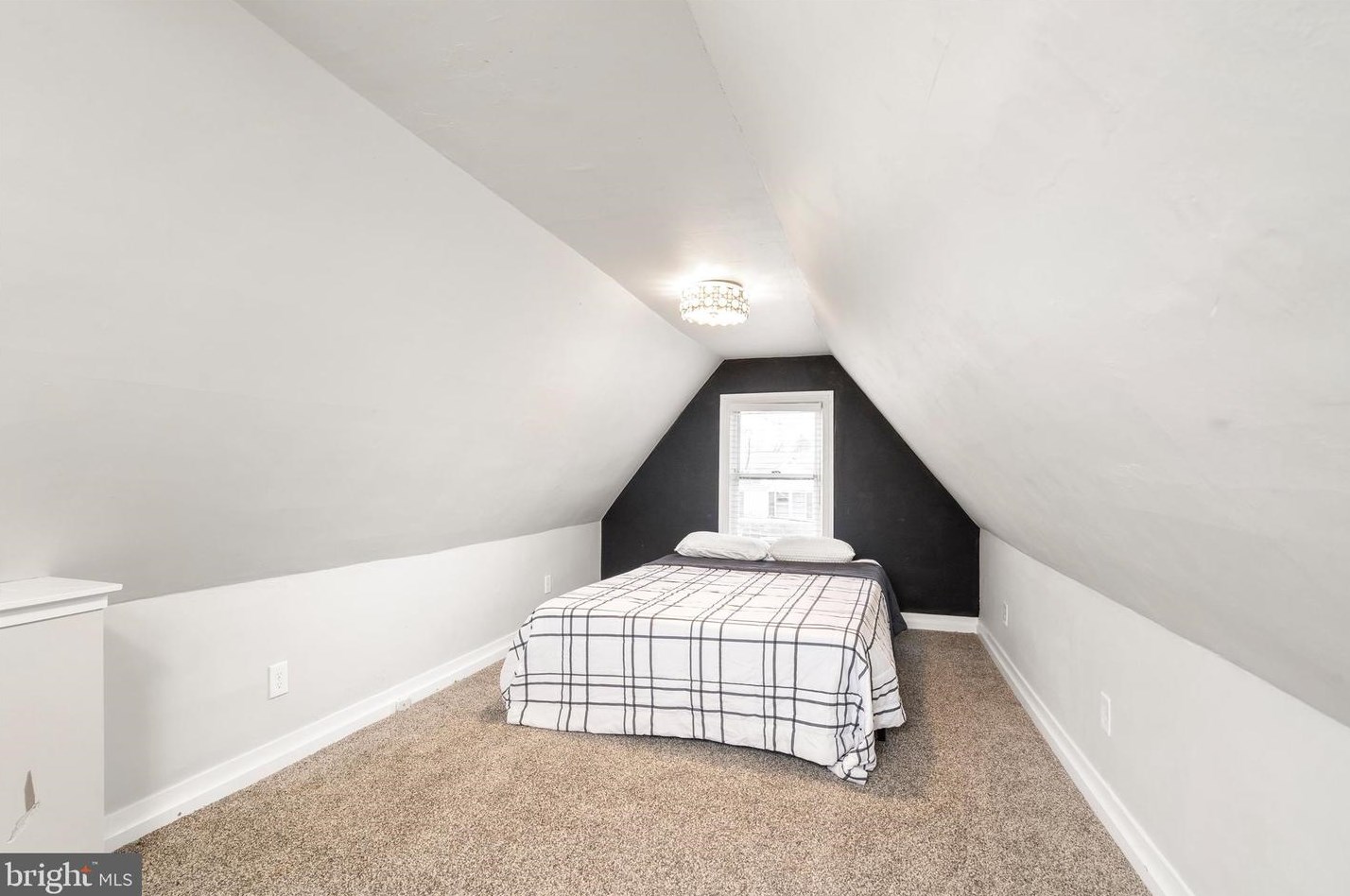 210 Penn St, Riverton NJ  08077-1222 exterior