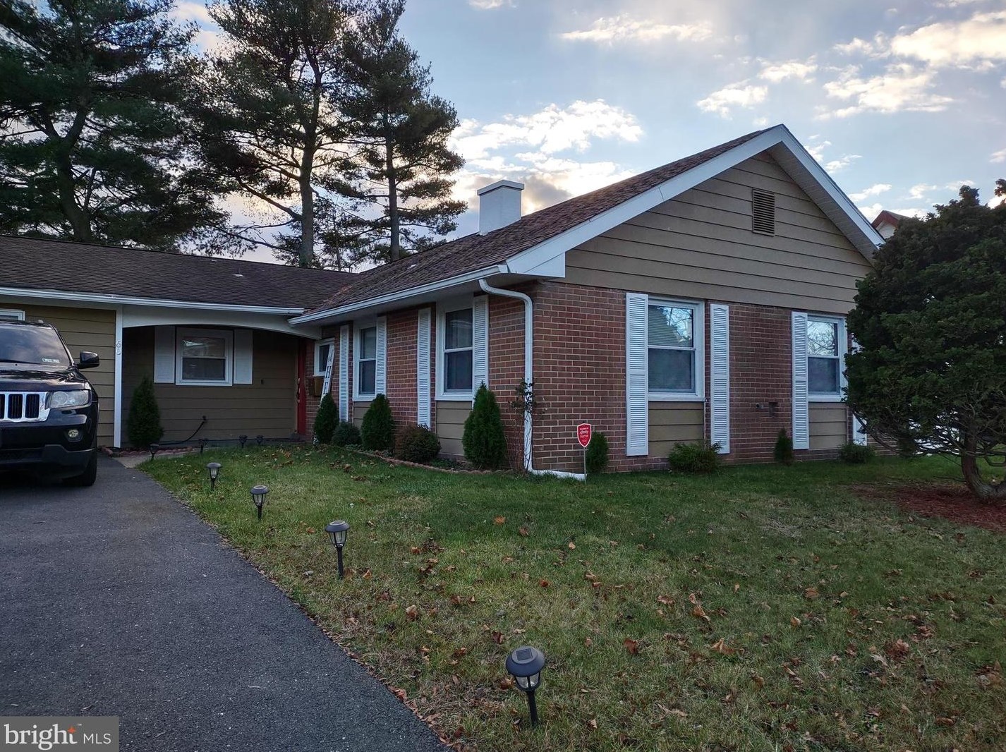 60 Ballad Ln, Willingboro, NJ 08046