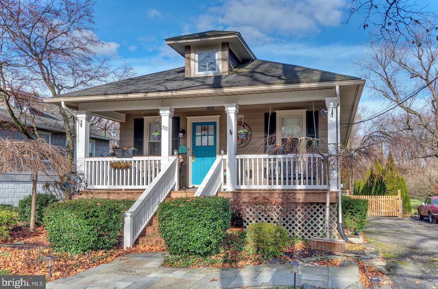 325 Kenilworth Ave, Moorestown, NJ 08057-2317