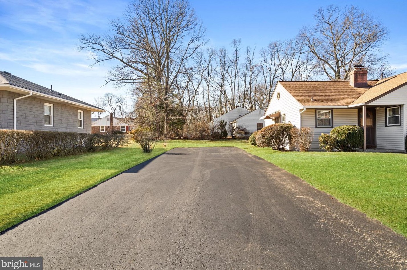 343 Delaware Ave, Roebling, NJ 08554