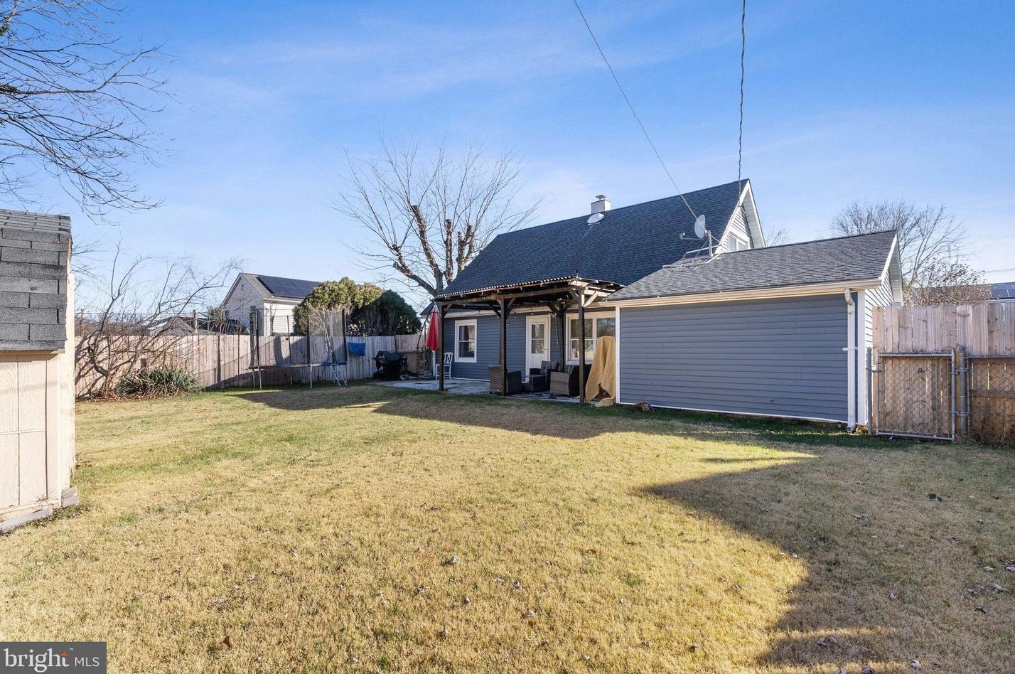 37 Medley Ln, Willingboro NJ  08046-3122 exterior