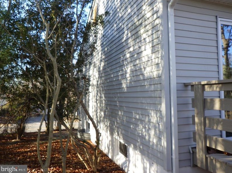 1802 Lakeshore Dr, Browns Mills NJ  08015-1364 exterior